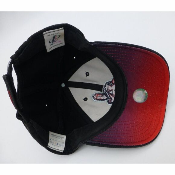 Vintage Black on Black Logo Velcro Hat MLB Hat - Picture 4 of 11